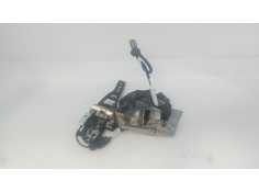 CERRADURA PUERTA DELANTERA IZQUIERDA 