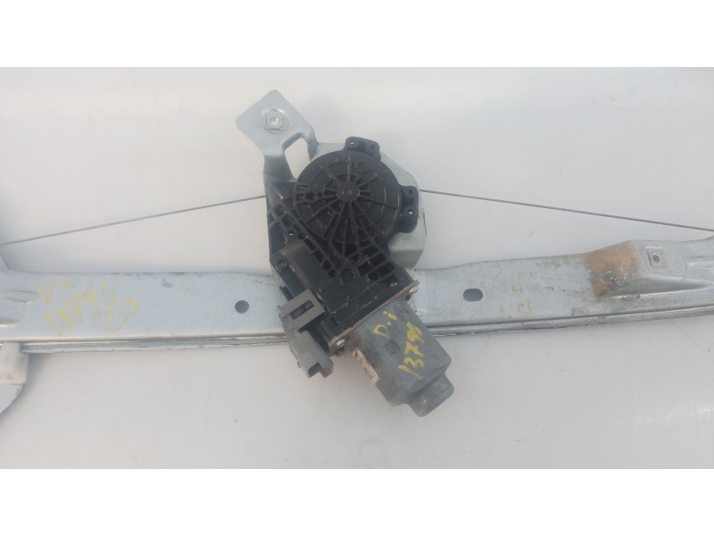 Recambio de elevalunas delantero izquierdo para citroën c3 ii (sc_) 1.2 vti 82 referencia OEM IAM   