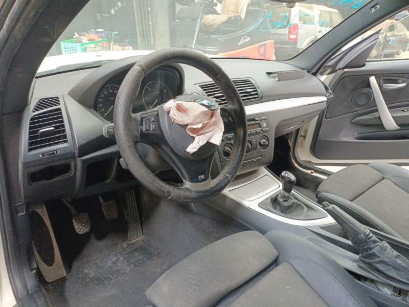 bmw 1 (e81) del año 2010