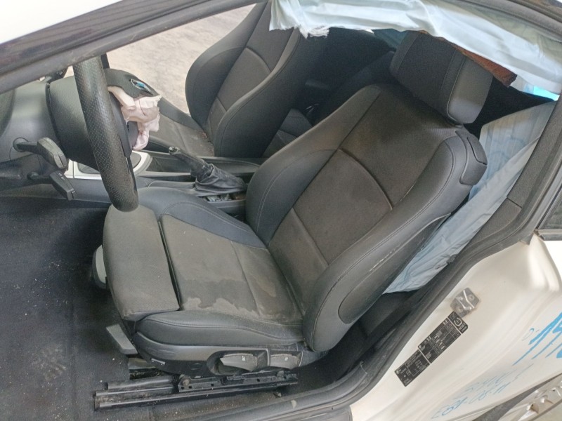 bmw 1 (e81) del año 2010