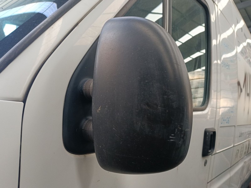 Recambio de retrovisor izquierdo electrico para citroën jumper ii furgoneta (244) 2.8 hdi referencia OEM IAM   