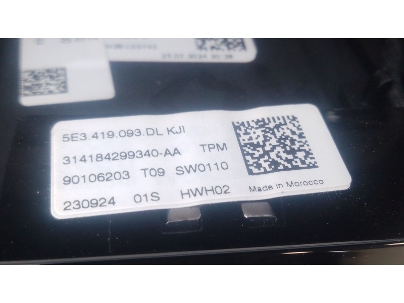 Recambio de volante para skoda karoq 2.0 tdi nu7 referencia OEM IAM   