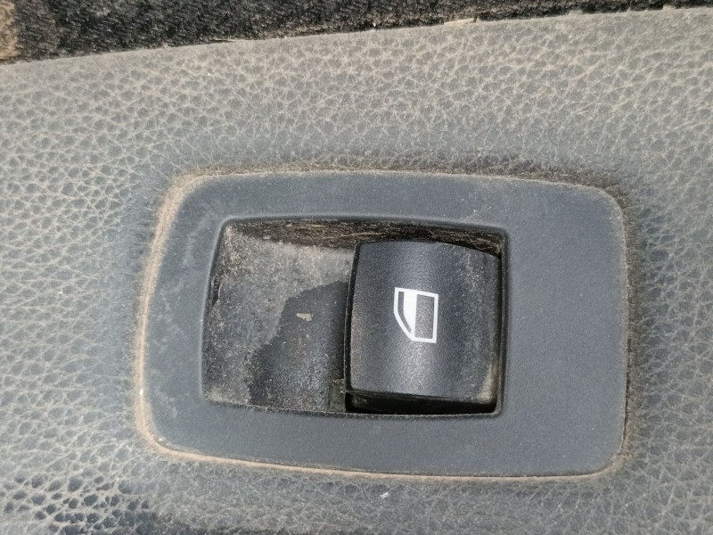 Recambio de mando elevalunas delantero derecho para bmw 3 coupé (e92) 320 d referencia OEM IAM   