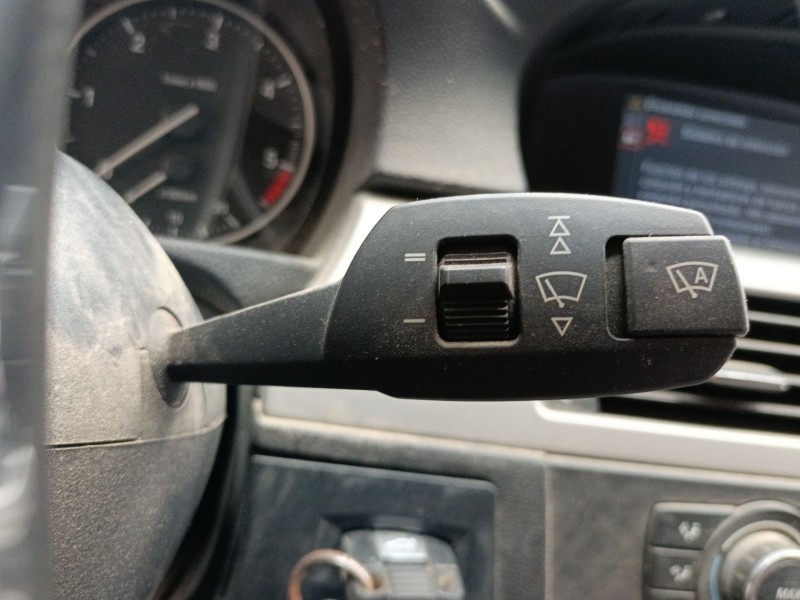 Recambio de mando limpia para bmw 3 coupé (e92) 320 d referencia OEM IAM   