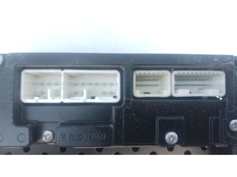 Recambio de sistema audio / radio cd para toyota auris active referencia OEM IAM   
