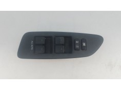 MANDO ELEVALUNAS DELANTERO IZQUIERDO 7423202550 E3-B2-18-3