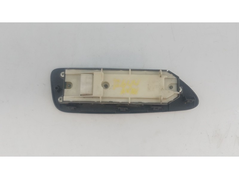 Recambio de mando elevalunas delantero izquierdo para toyota auris active referencia OEM IAM   