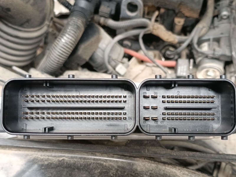 Recambio de centralita motor uce para bmw 3 coupé (e92) 320 d referencia OEM IAM   