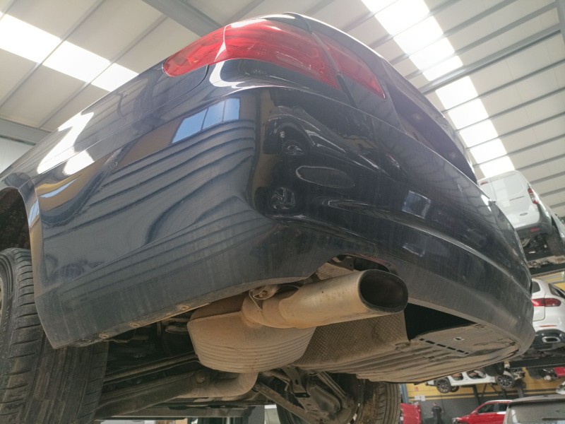 Recambio de paragolpes trasero para bmw 3 coupé (e92) 320 d referencia OEM IAM   