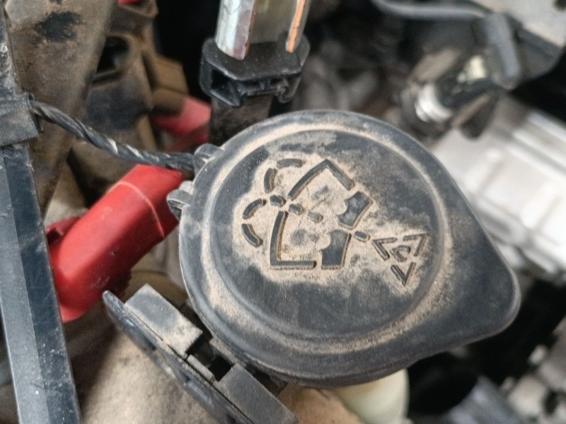 Recambio de deposito limpia para bmw 3 coupé (e92) 320 d referencia OEM IAM   