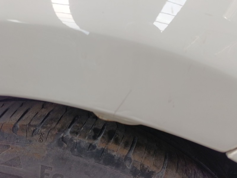 Recambio de aleta delantera derecha para bmw 1 (e81) 116 d referencia OEM IAM   