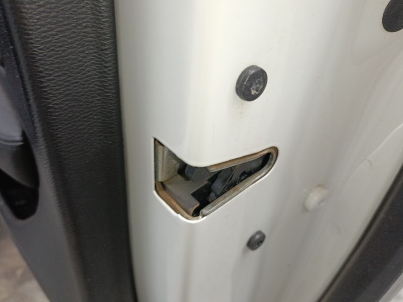 Recambio de cerradura puerta delantera derecha para bmw 1 (e81) 116 d referencia OEM IAM   