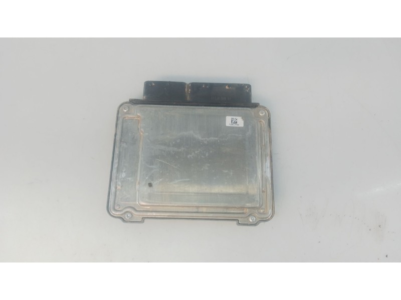 Recambio de centralita motor uce para seat leon (kl1, klg) 1.5 tsi referencia OEM IAM 05E907309D 0261S21825 
