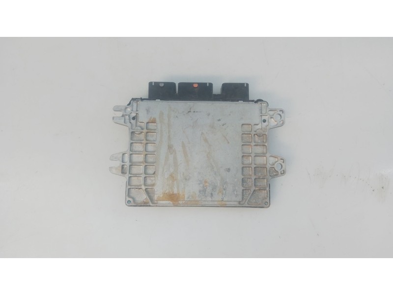 Recambio de centralita motor uce para nissan juke (f15) 1.6 referencia OEM IAM MEC940360 185054 