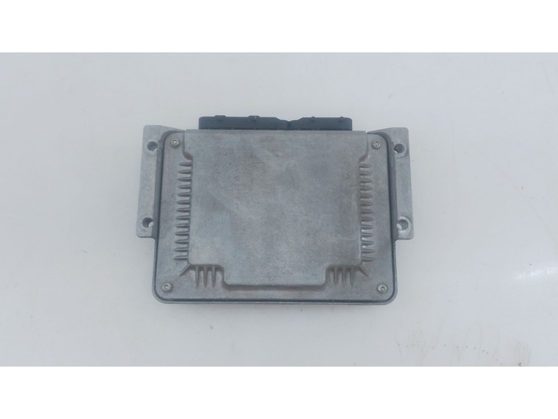 Recambio de centralita motor uce para citroën jumper ii furgoneta (244) 2.8 hdi referencia OEM IAM 1345133080 0281011756 