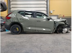 VOLVO XC40 (536)