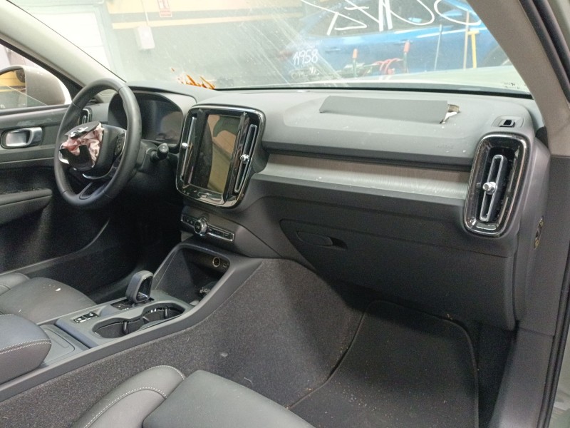 volvo xc40 (536) del año 2022
