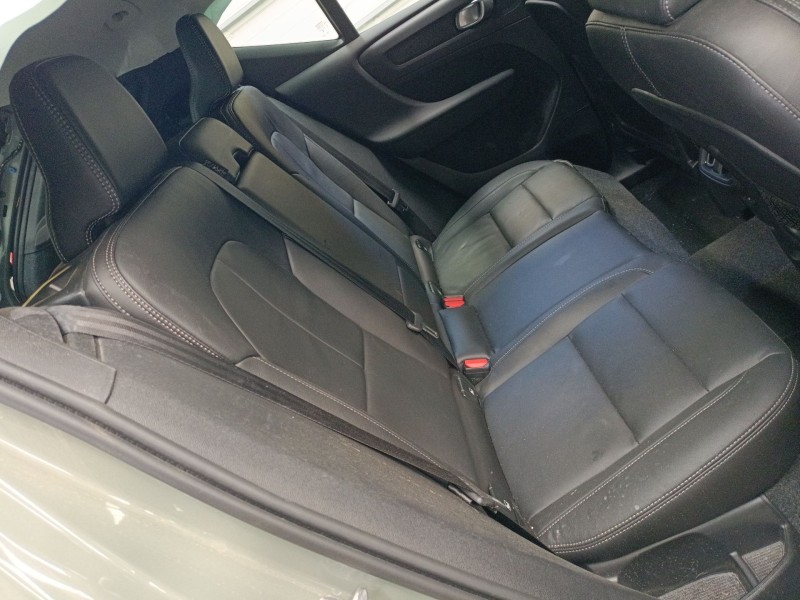 volvo xc40 (536) del año 2022