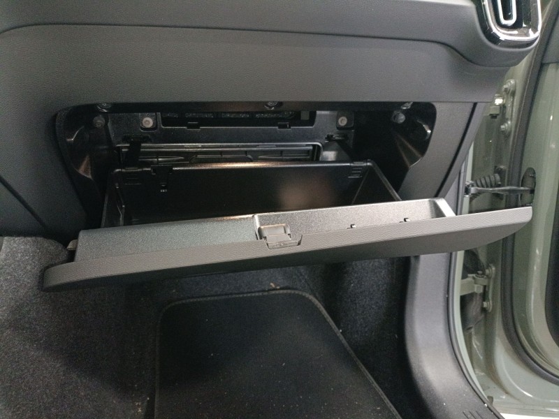 Recambio de guantera para volvo xc40 (536) b3 mild-hybrid referencia OEM IAM   