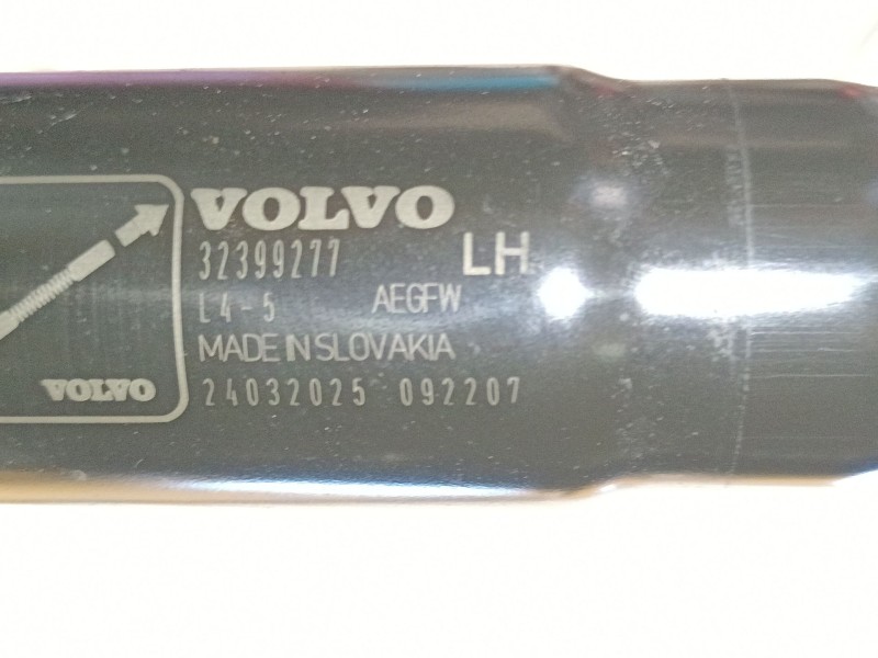 Recambio de amortiguador trasero izquierdo porton para volvo xc40 (536) b3 mild-hybrid referencia OEM IAM   