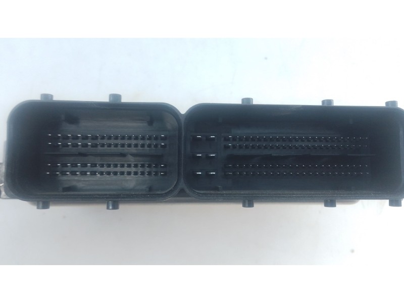 Recambio de centralita motor uce para audi a1 sportback (gba) 30 tfsi referencia OEM IAM 05C907394D 42022454 