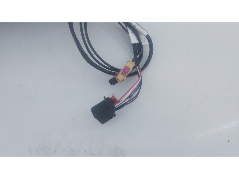 Recambio de retrovisor derecho electrico para volkswagen caddy v furgoneta/monovolumen (sba, sbh) 2.0 tdi bmt referencia OEM IAM