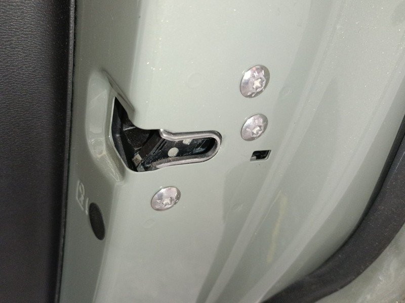 Recambio de cerradura puerta trasera derecha para volvo xc40 (536) b3 mild-hybrid referencia OEM IAM   