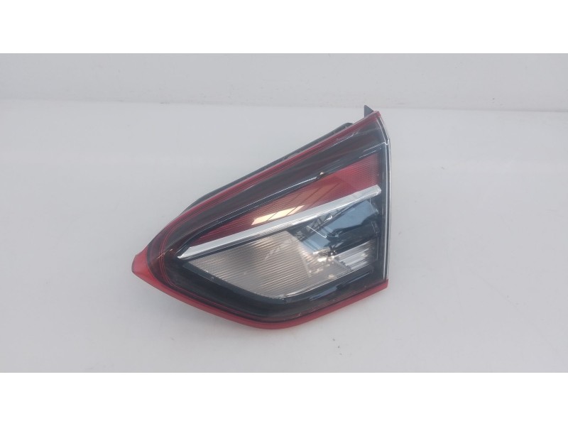 Recambio de piloto trasero derecho porton para opel crossland x / crossland (p17, p2qo) 1.2 (75) referencia OEM IAM   