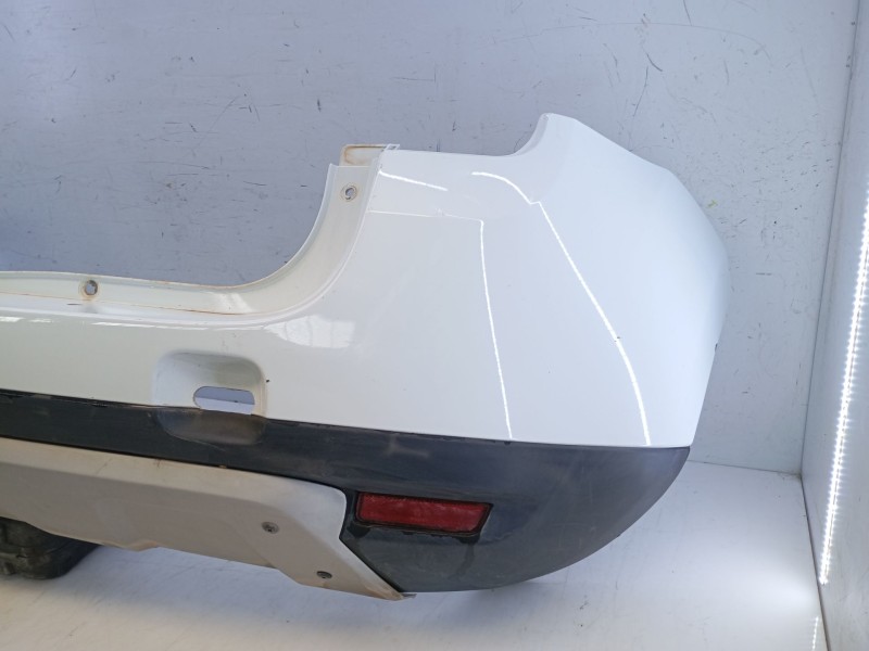 Recambio de paragolpes trasero para dacia duster ambience 4x2 referencia OEM IAM   