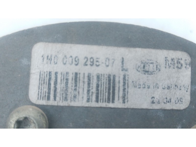 Recambio de faro antiniebla izquierdo para mercedes-benz clase c t-model (s204) c 200 cdi (204.207) referencia OEM IAM   