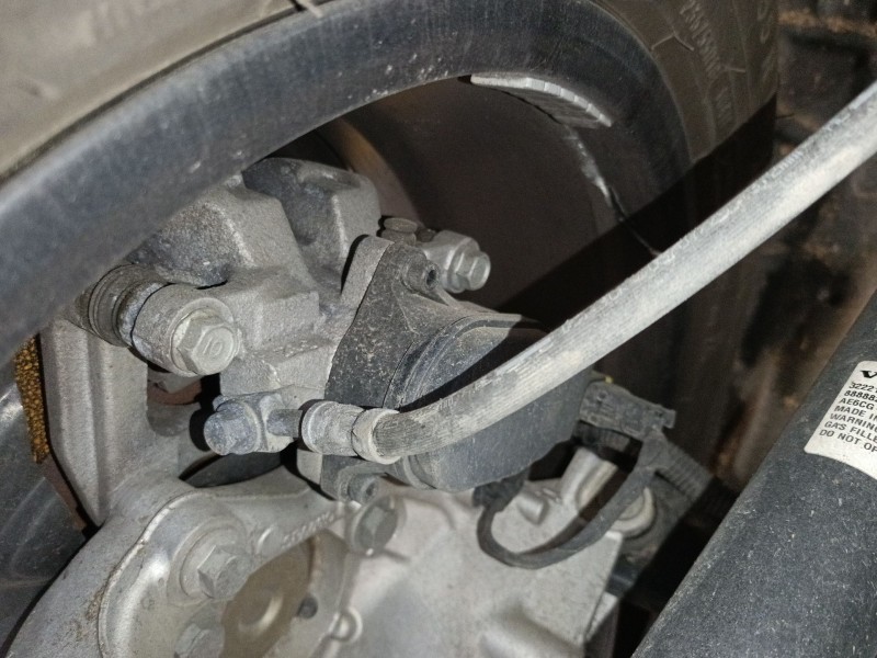 Recambio de pinza freno trasera izquierda para volvo xc40 (536) b3 mild-hybrid referencia OEM IAM   