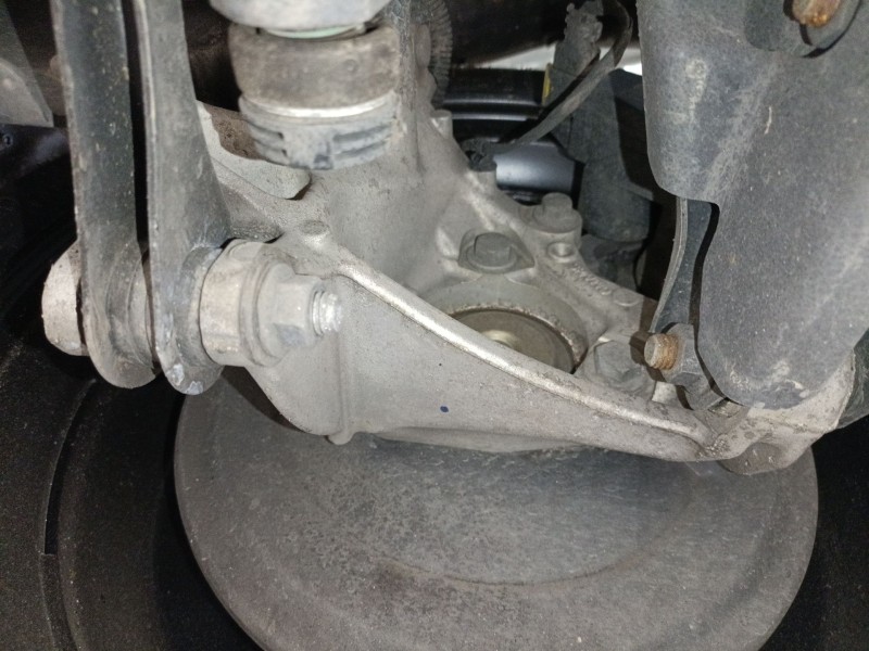Recambio de mangueta trasera derecha para volvo xc40 (536) b3 mild-hybrid referencia OEM IAM   