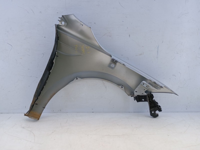 Recambio de aleta delantera izquierda para volkswagen polo vi (aw1, bz1, ae1) 1.0 tsi referencia OEM IAM   
