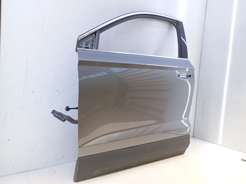 Recambio de puerta delantera izquierda para skoda karoq (nu7, nd7) 1.5 tsi referencia OEM IAM   