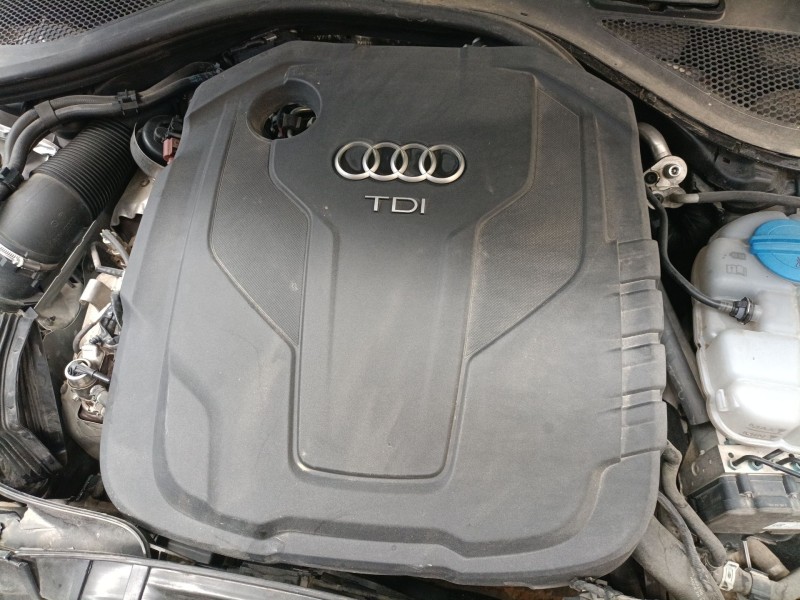 Recambio de tapa motor para audi a6 c7 (4g2, 4gc) 2.0 tdi referencia OEM IAM   