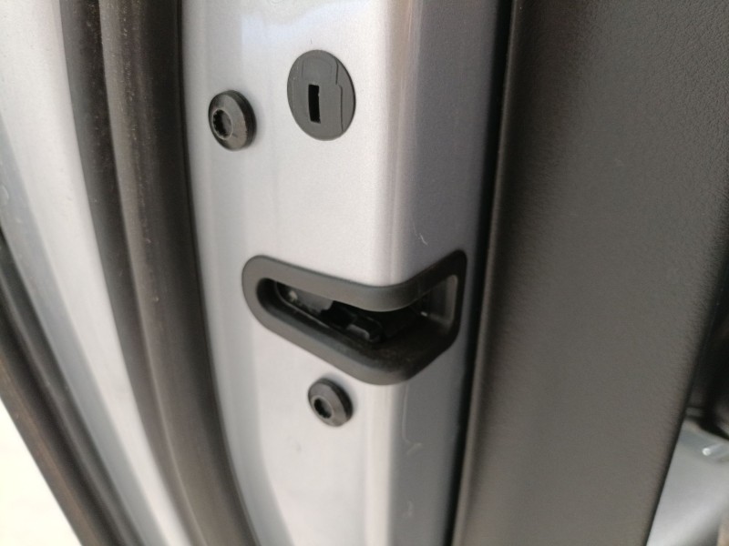 Recambio de cerradura puerta trasera izquierda para audi a6 c7 (4g2, 4gc) 2.0 tdi referencia OEM IAM   