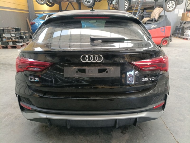 audi q3 sportback (f3n) del año 2022