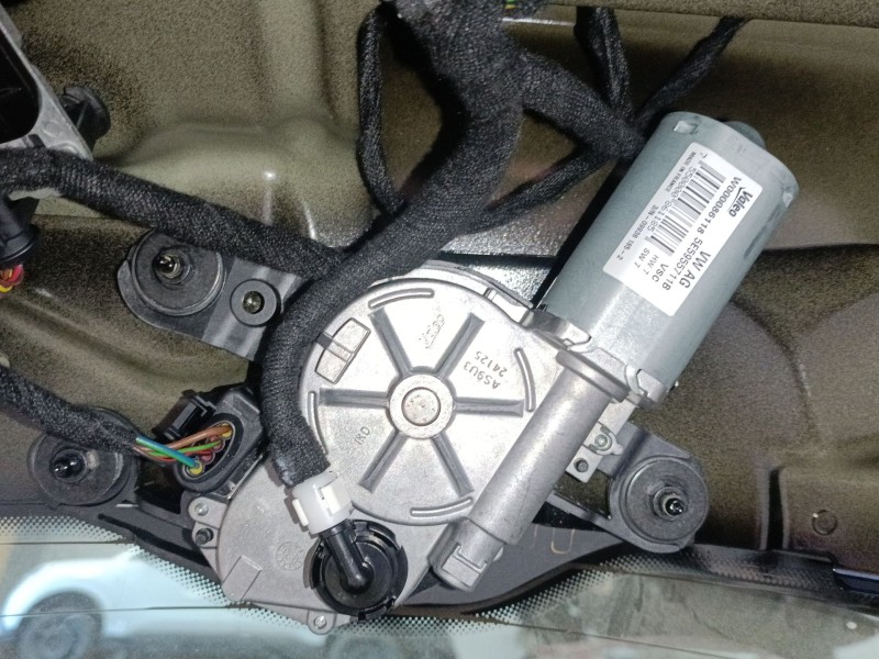 Recambio de motor limpia trasero para audi q3 sportback (f3n) 35 tdi referencia OEM IAM   