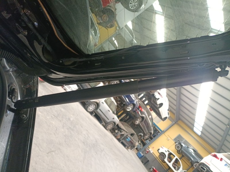 Recambio de amortiguador trasero derecho porton para audi q3 sportback (f3n) 35 tdi referencia OEM IAM   