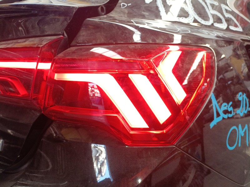 Recambio de piloto trasero derecho para audi q3 sportback (f3n) 35 tdi referencia OEM IAM   