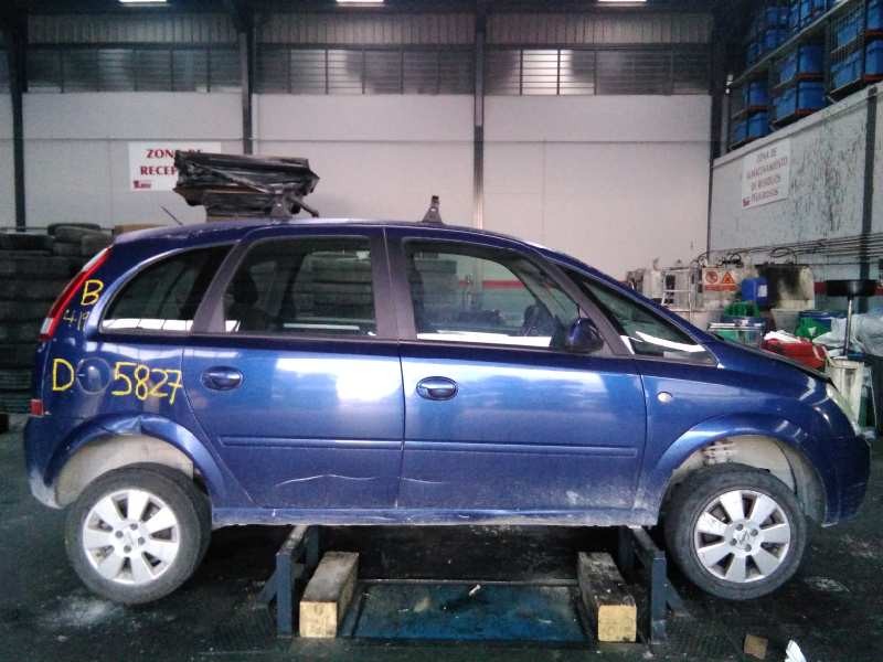 opel meriva del año 2004