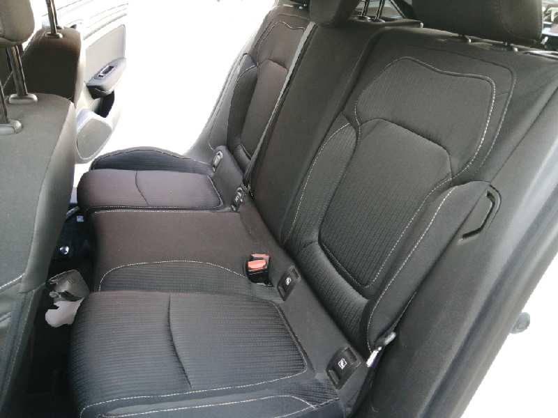 renault megane iv berlina 5p del año 2016
