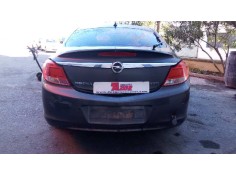 opel insignia berlina del año 2010 2