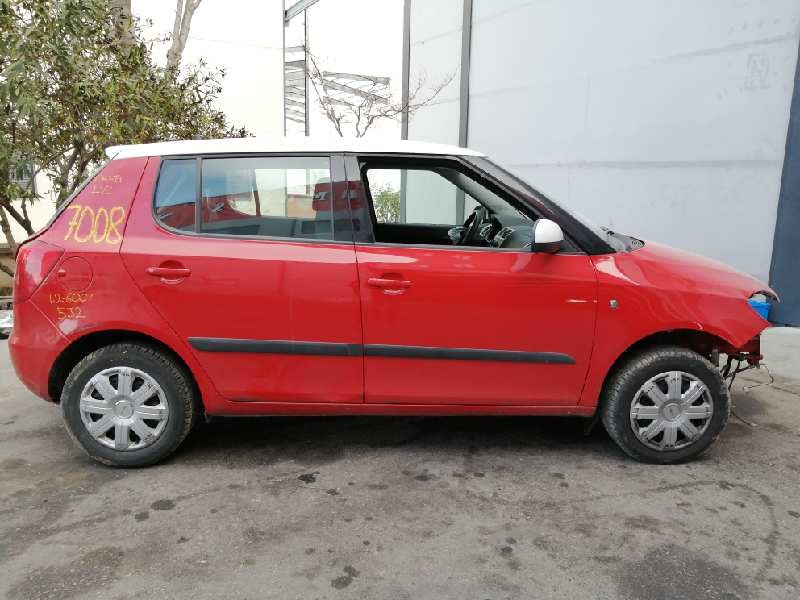 skoda fabia (5j2 ) del año 2010
