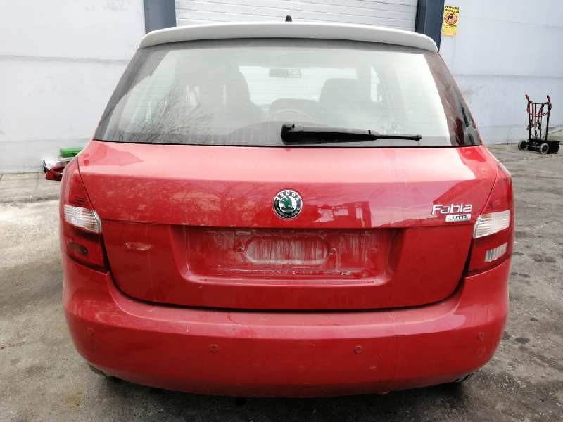skoda fabia (5j2 ) del año 2010