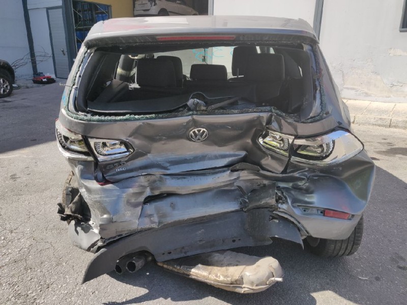 volkswagen golf vi (5k1) del año 2010