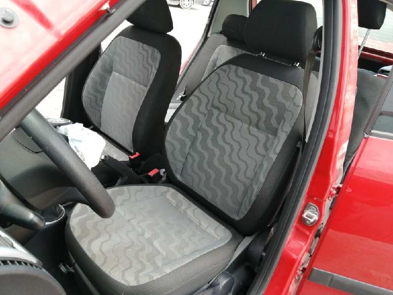 skoda fabia (5j2 ) del año 2010