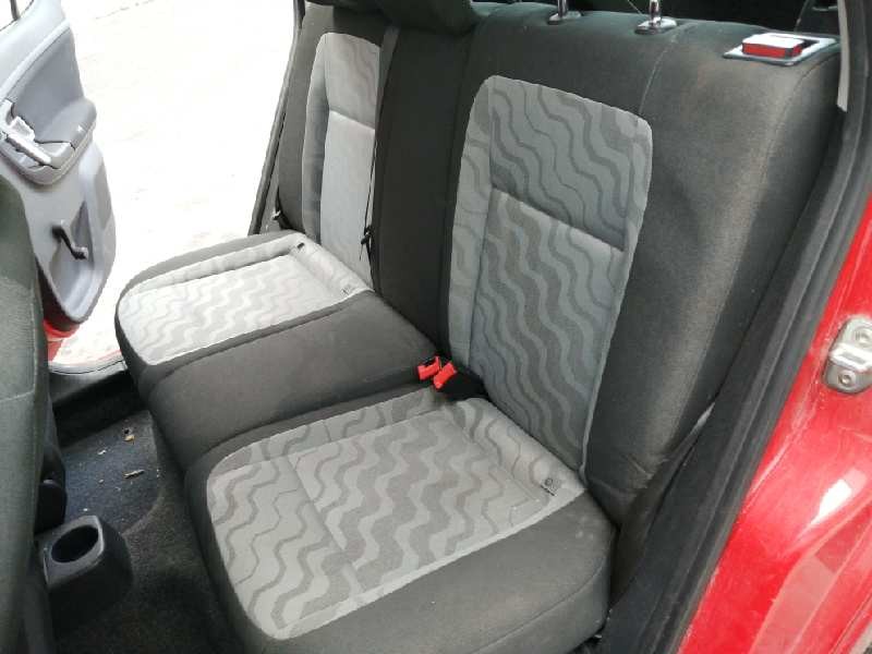 skoda fabia (5j2 ) del año 2010