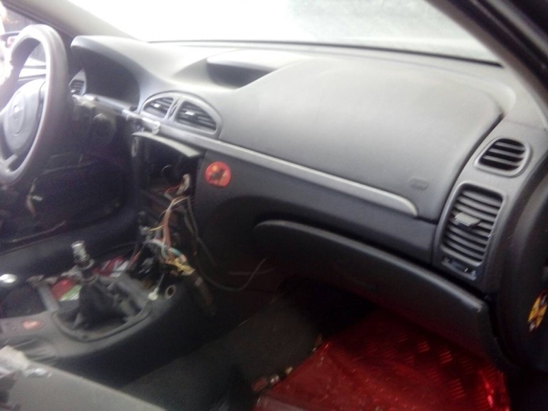 renault laguna ii (bg0) del año 2006