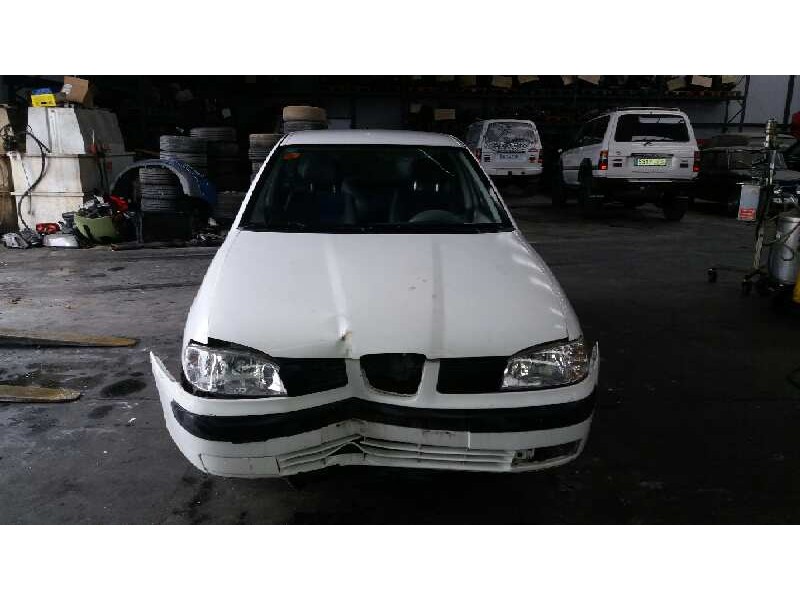 seat ibiza (6k1) del año 2000